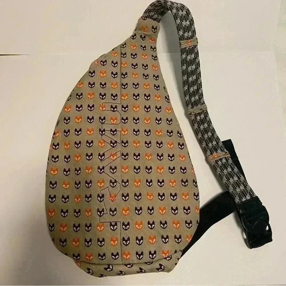 Kavu Fox Backbag - Picture 7 of 8